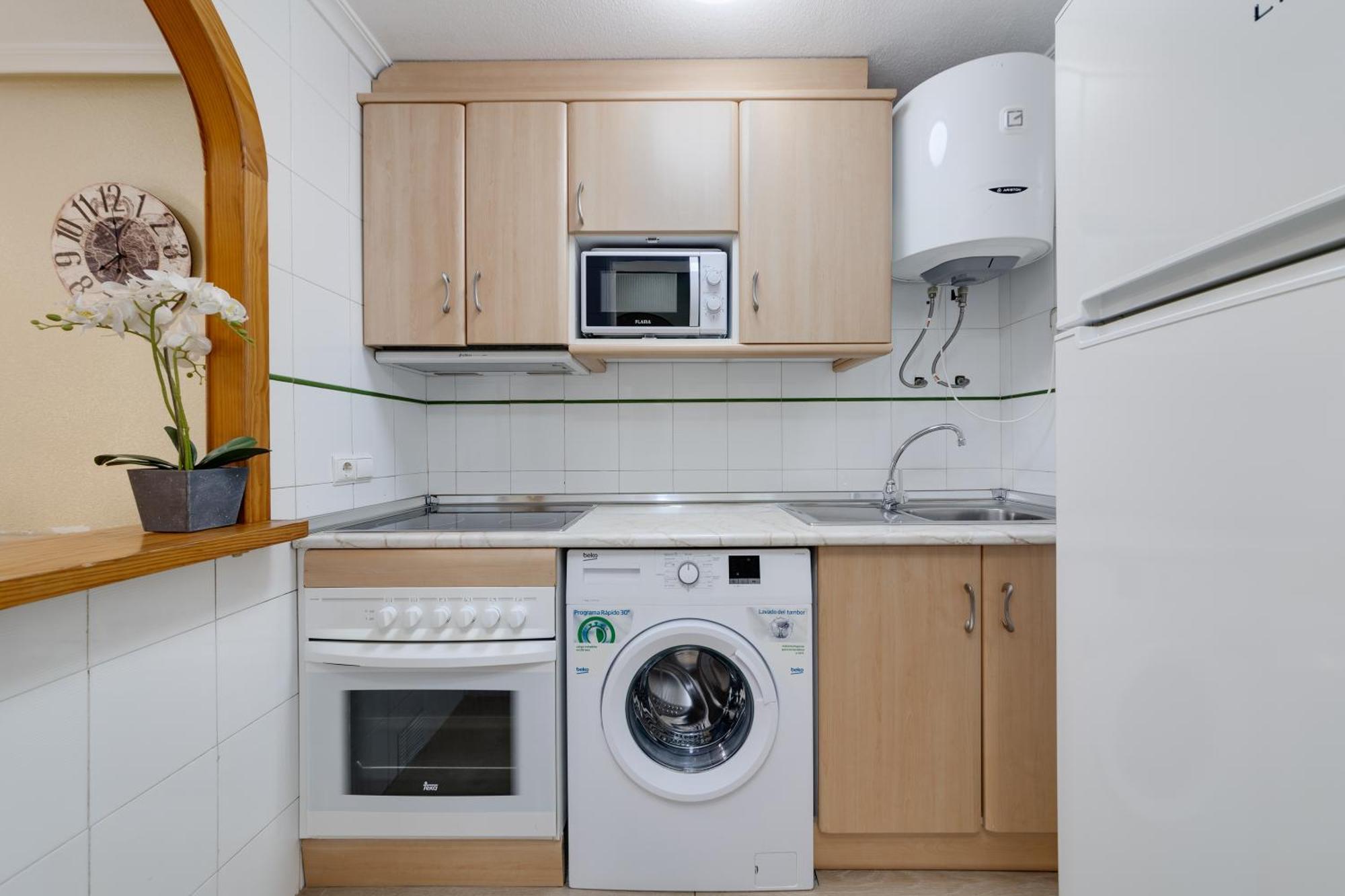 Apartamento CONCORDIA Apartment Torrevieja Bagian luar foto